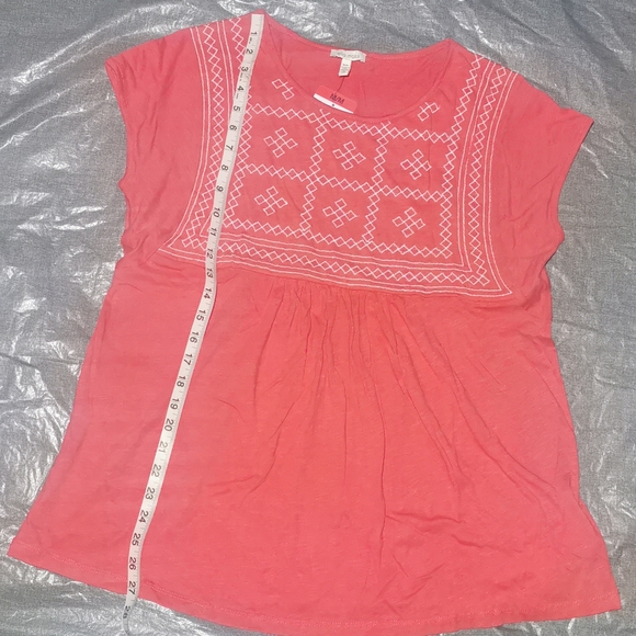 Ella Moss Medium New pinkish red smock style T shirt short sleeves embroidery M - Picture 10 of 11